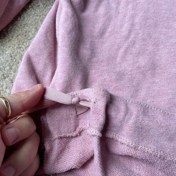 Fabletics Sweatshirt - Picture 4 of 4